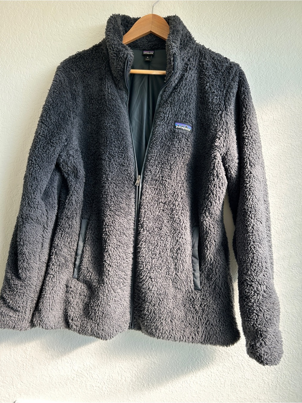 Patagonia Women's Dark Gray Los Gatos Fleece Jacket